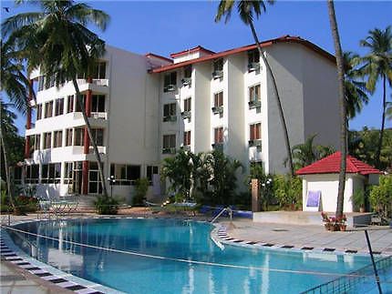 Отель Dolphin Bay Гоа Экстерьер фото
